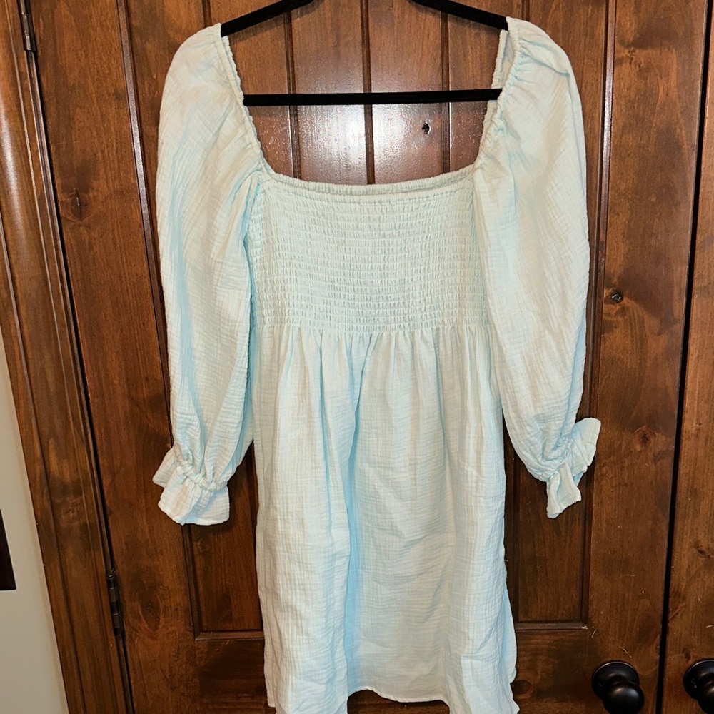 Elegant Light Blue Women's Dress